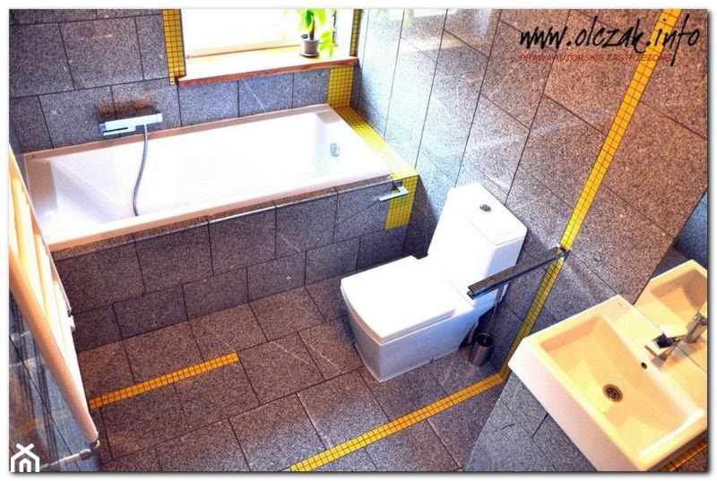 łazienka - granit i mozaika - zdjęcie od Architekt Maciej Olczak - Homebook