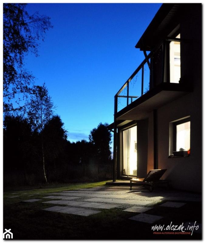 dom jednorodzinny w Prażmowie - Nowoczesne domy, styl nowoczesny - zdjęcie od Architekt Maciej Olczak