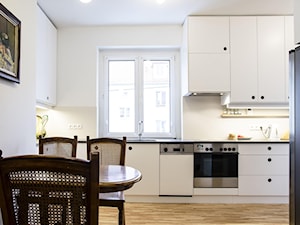 Przebudowa mieszkania z lat 50. ubiegłego wieku - Kuchnia, styl nowoczesny - zdjęcie od Atelier Starzak Strebicki
