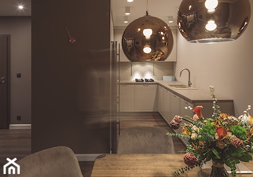 Beż-Brąz-Miedź - Średnia szara jadalnia jako osobne pomieszczenie, styl nowoczesny - zdjęcie od idsgn paulina olbrychowska