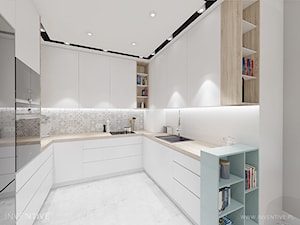pasteLOVE - Średnia otwarta biała z zabudowaną lodówką z podblatowym zlewozmywakiem kuchnia w kszta ... - zdjęcie od INVENTIVE studio