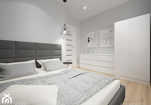 PROJEKT DOMU - Duża biała szara sypialnia, styl minimalistyczny - zdjęcie od INVENTIVE studio