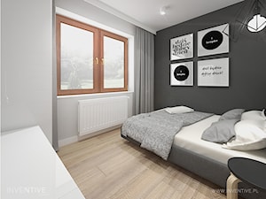 PROJEKT DOMU - Średnia czarna szara sypialnia, styl minimalistyczny - zdjęcie od INVENTIVE studio