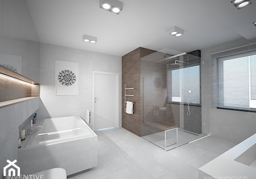 DREWNIANY AKECENT - Duża z lustrem z punktowym oświetleniem łazienka z oknem, styl minimalistyczny - zdjęcie od INVENTIVE studio