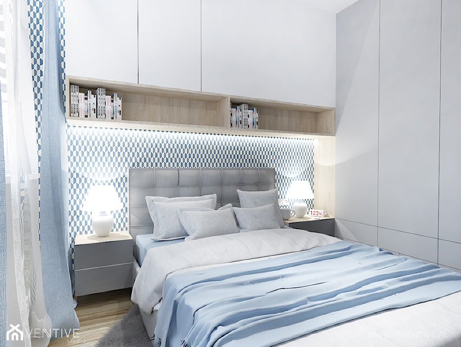 NIEBIESKA SZAROŚĆ - Mała biała niebieska sypialnia, styl nowoczesny - zdjęcie od INVENTIVE studio