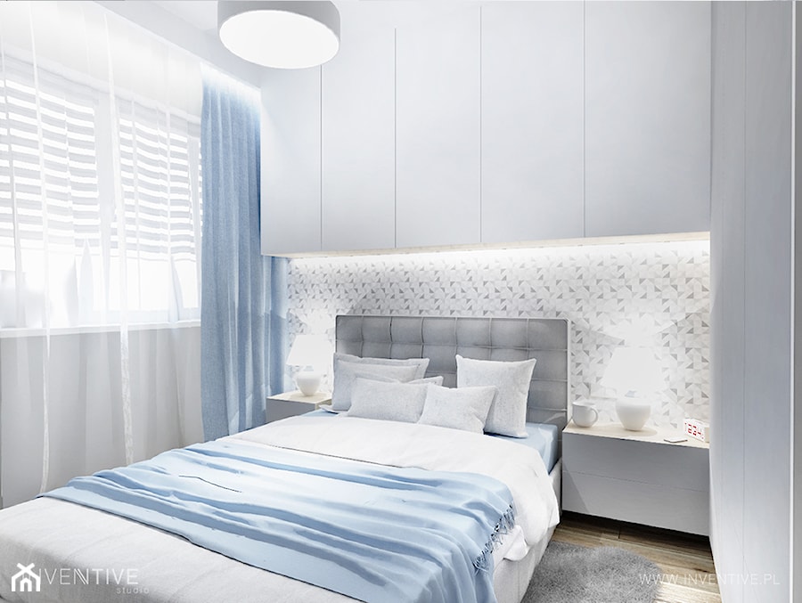 NIEBIESKA SZAROŚĆ - Średnia biała szara sypialnia, styl nowoczesny - zdjęcie od INVENTIVE studio