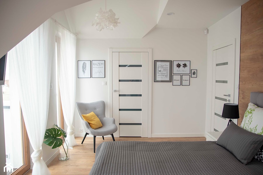 Nowoczesny dom w Tychach zdjęcia - Mała biała sypialnia, styl skandynawski - zdjęcie od Inspiracja Anna Palacz
