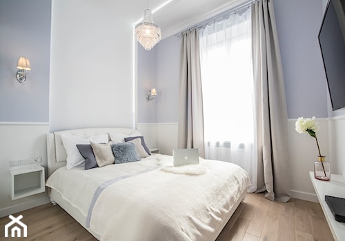 ROYAL LUXURY APARTAMENT - Mała biała szara sypialnia, styl glamour - zdjęcie od HENDI Design