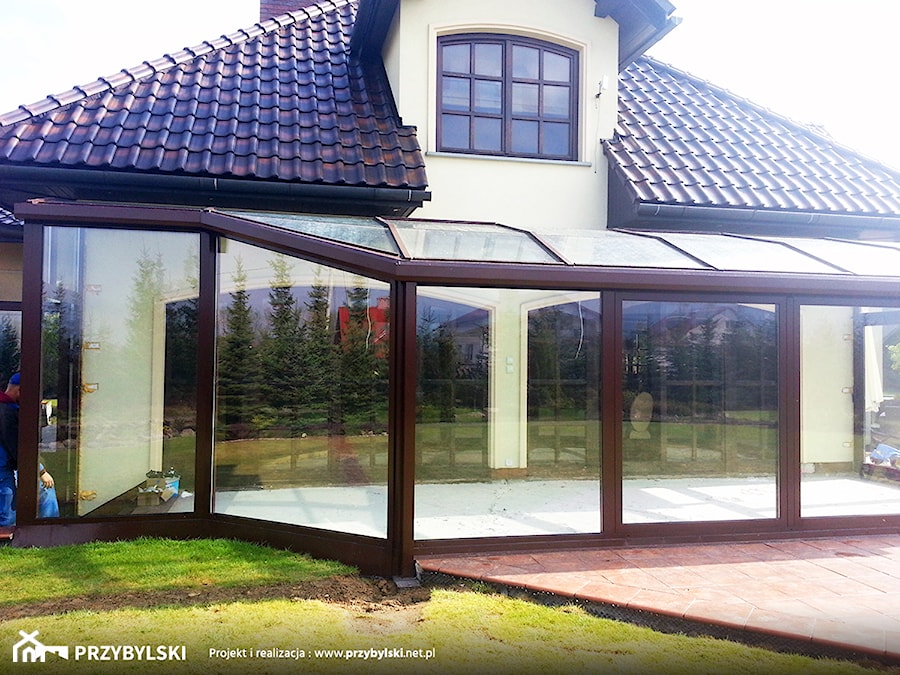 Jednospadowy dach ogrodu zimwoego - zdjęcie od Przybylski Ogrody Zimowe & Konstrukcje aluminiowo-szklane