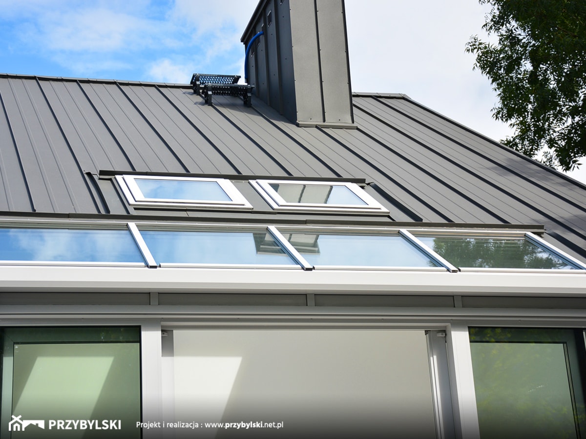 Okna dachowe dla domu - zdjęcie od Przybylski Ogrody Zimowe & Konstrukcje aluminiowo-szklane - Homebook