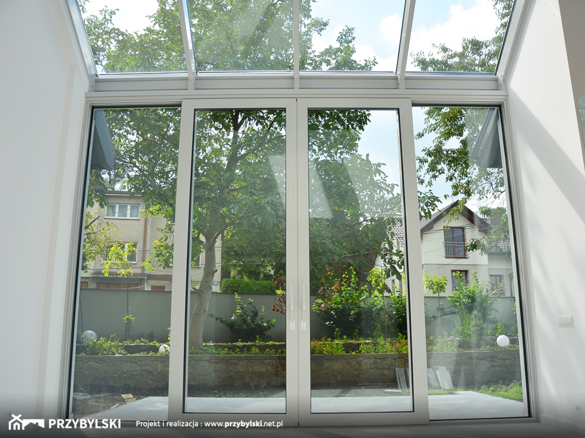Okno kolankowe w Krakowie - zdjęcie od Przybylski Ogrody Zimowe & Konstrukcje aluminiowo-szklane - Homebook