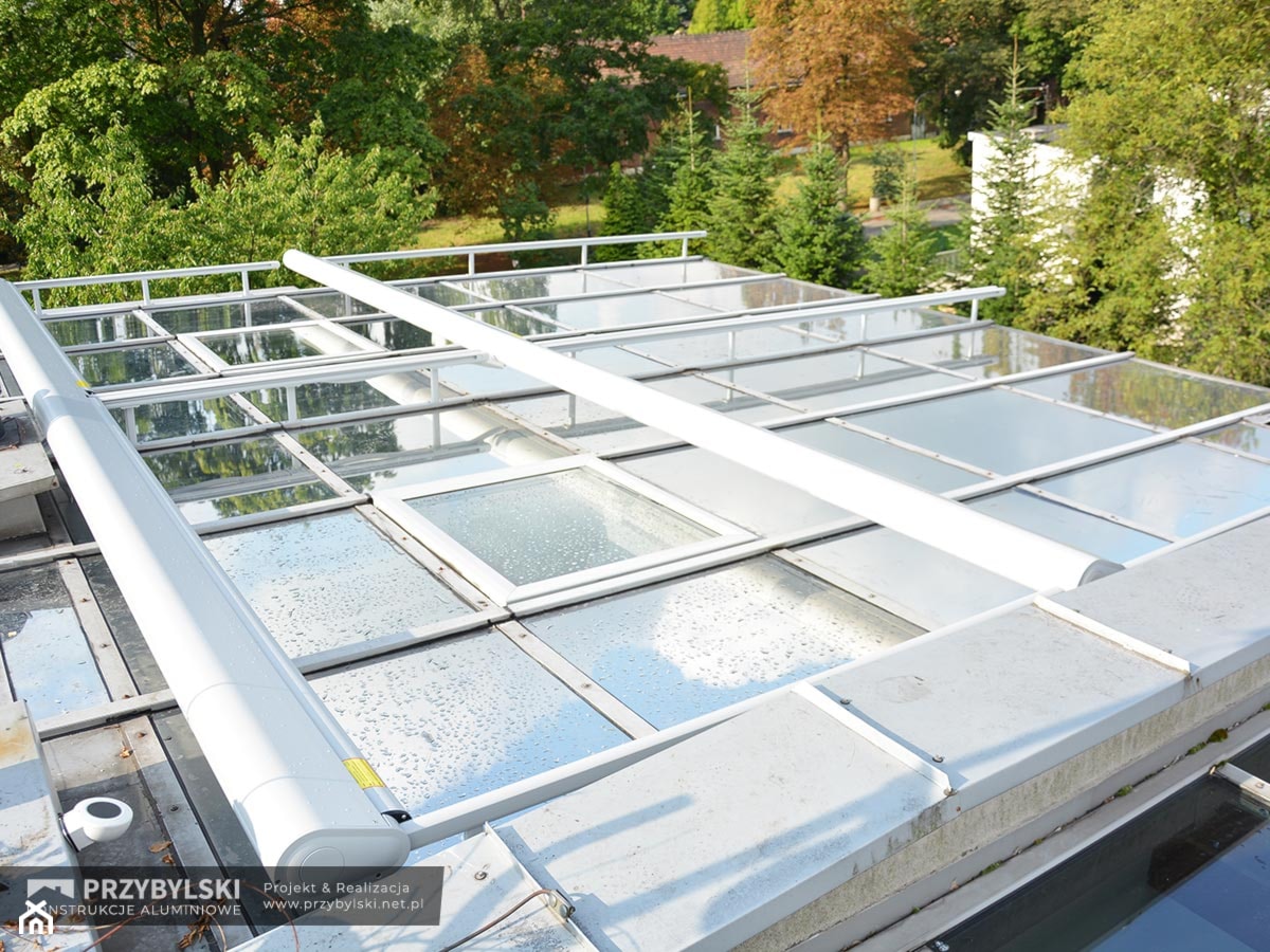 Rolety dachowe SELT do ogrodu zimowego - zdjęcie od Przybylski Ogrody Zimowe & Konstrukcje aluminiowo-szklane - Homebook