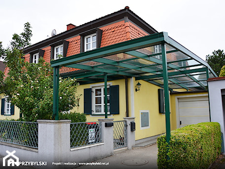 Aranżacje wnętrz - Taras: Pergola aluminiowo-szklana - Przybylski Ogrody Zimowe & Konstrukcje aluminiowo-szklane. Przeglądaj, dodawaj i zapisuj najlepsze zdjęcia, pomysły i inspiracje designerskie. W bazie mamy już prawie milion fotografii!