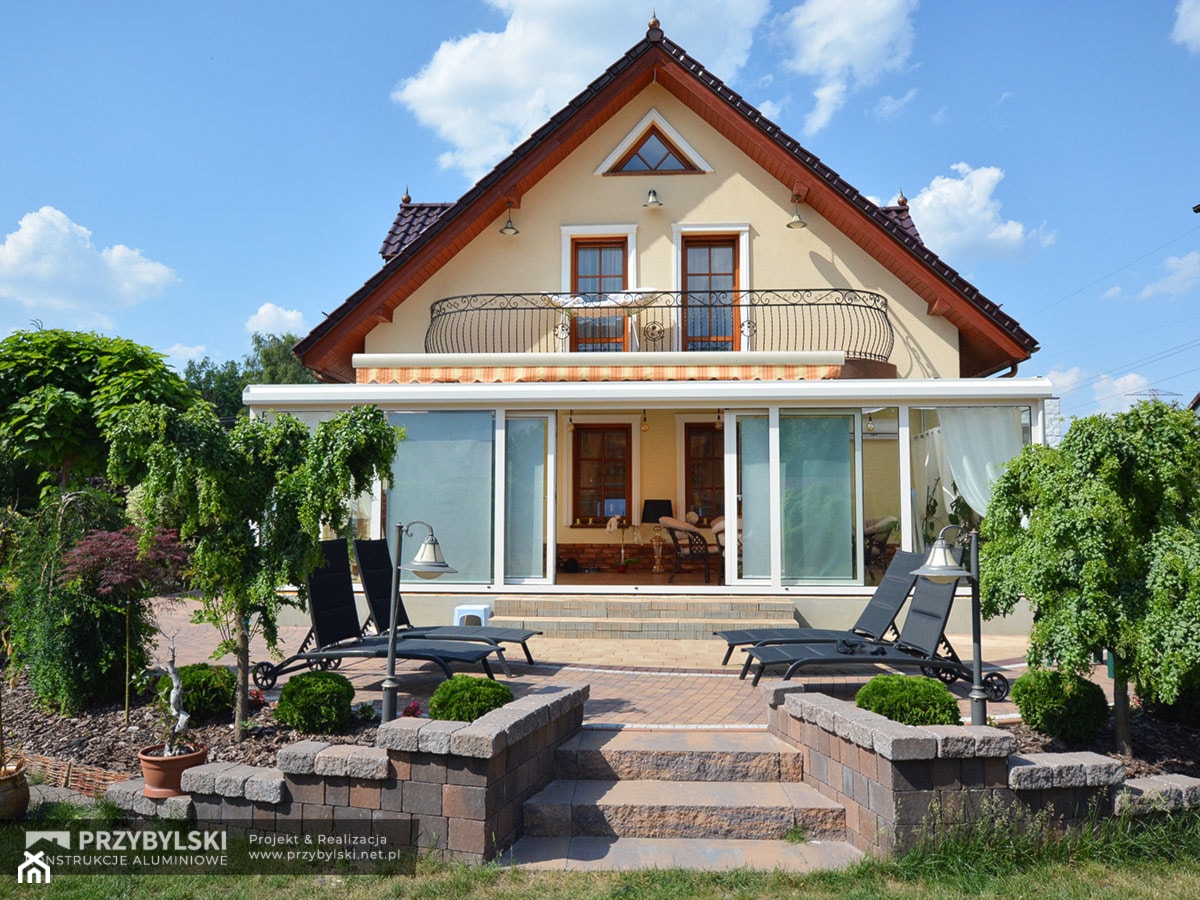 Szklane patio - zdjęcie od Przybylski Ogrody Zimowe & Konstrukcje aluminiowo-szklane - Homebook