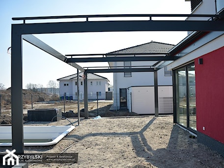 Aranżacje wnętrz - : Pergola tarasowa - Przybylski Ogrody Zimowe & Konstrukcje aluminiowo-szklane. Przeglądaj, dodawaj i zapisuj najlepsze zdjęcia, pomysły i inspiracje designerskie. W bazie mamy już prawie milion fotografii!