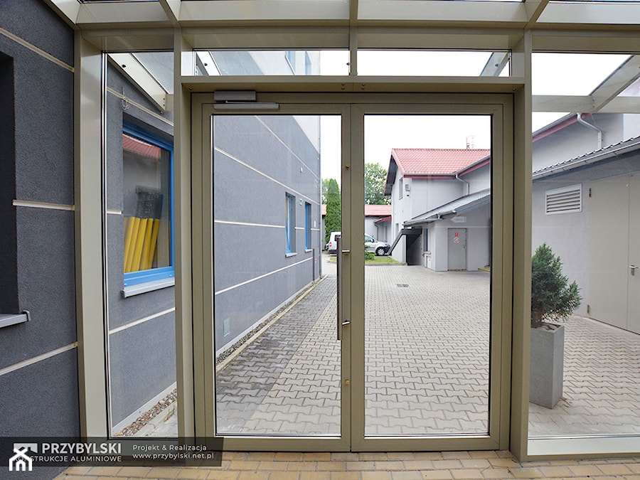 Przeszklenia dla biur Kraków - zdjęcie od Przybylski Ogrody Zimowe & Konstrukcje aluminiowo-szklane
