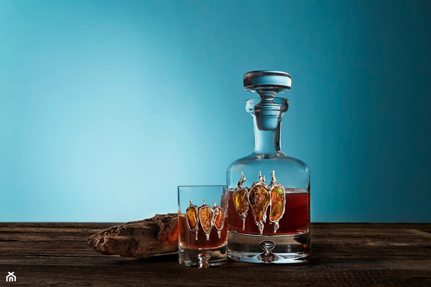Karafka do whisky ze szklankami - zdjęcie od amberlove.pl - Homebook