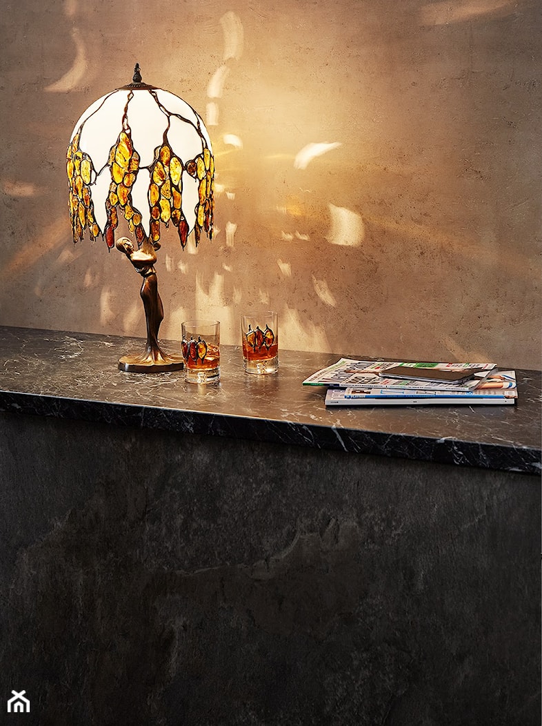Lampa biurkowa z bursztynem naturalnym i mosiężną podstawa - zdjęcie od amberlove.pl - Homebook