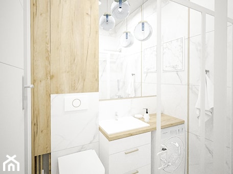 Aranżacje wnętrz - Łazienka: Biała łazienka z drewnem i złotymi dodatkami - Vimko Projektowanie Wnętrz. Przeglądaj, dodawaj i zapisuj najlepsze zdjęcia, pomysły i inspiracje designerskie. W bazie mamy już prawie milion fotografii!