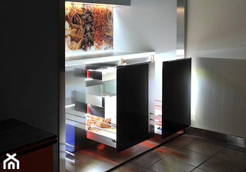 oświetlenie ledowe szuflad - zdjęcie od SLS Meble- kuchnie, meble na wymiar