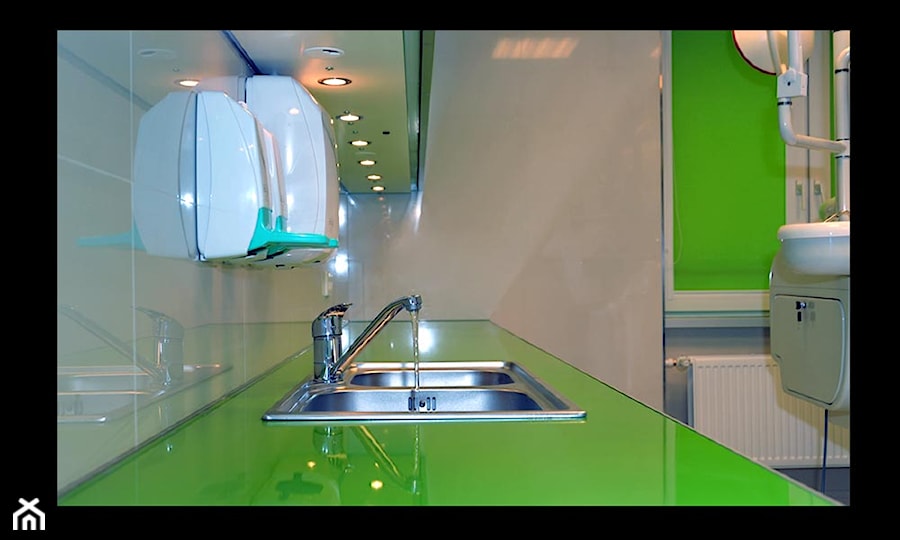 Meble do gabinetu dentystycznego - zdjęcie od SLS Meble- kuchnie, meble na wymiar