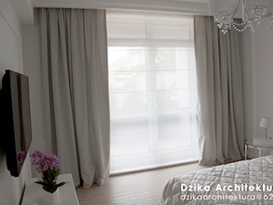 WILLA URSYNÓW - Mała szara sypialnia, styl tradycyjny - zdjęcie od DziKa Architektura