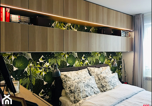Metamorfoza Sypialni - Średnia biała z biurkiem sypialnia, styl nowoczesny - zdjęcie od MWZ Architektura Wnętrz
