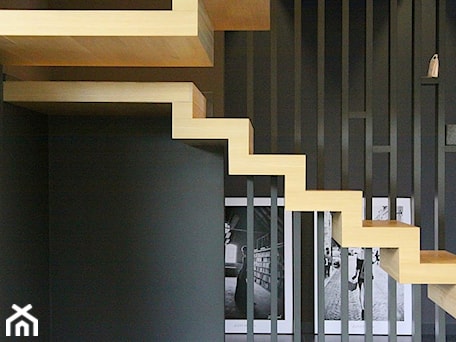 Aranżacje wnętrz - Schody: Wnętrza domu rodzinnego Wolsztyn - Schody, styl nowoczesny - Ev Architects . Przeglądaj, dodawaj i zapisuj najlepsze zdjęcia, pomysły i inspiracje designerskie. W bazie mamy już prawie milion fotografii!