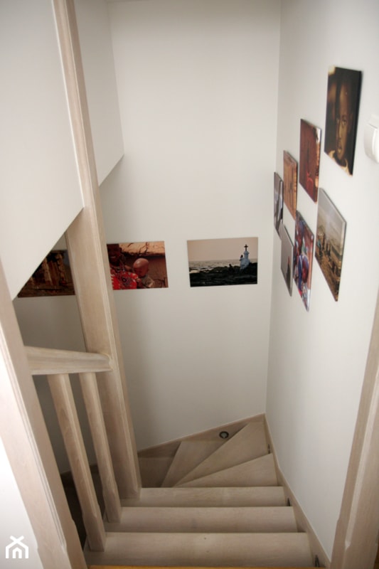 metamorfoza mieszkania w Aninie - Hol / przedpokój, styl nowoczesny - zdjęcie od KRAMKOWSKA | PRACOWNIA WNĘTRZ