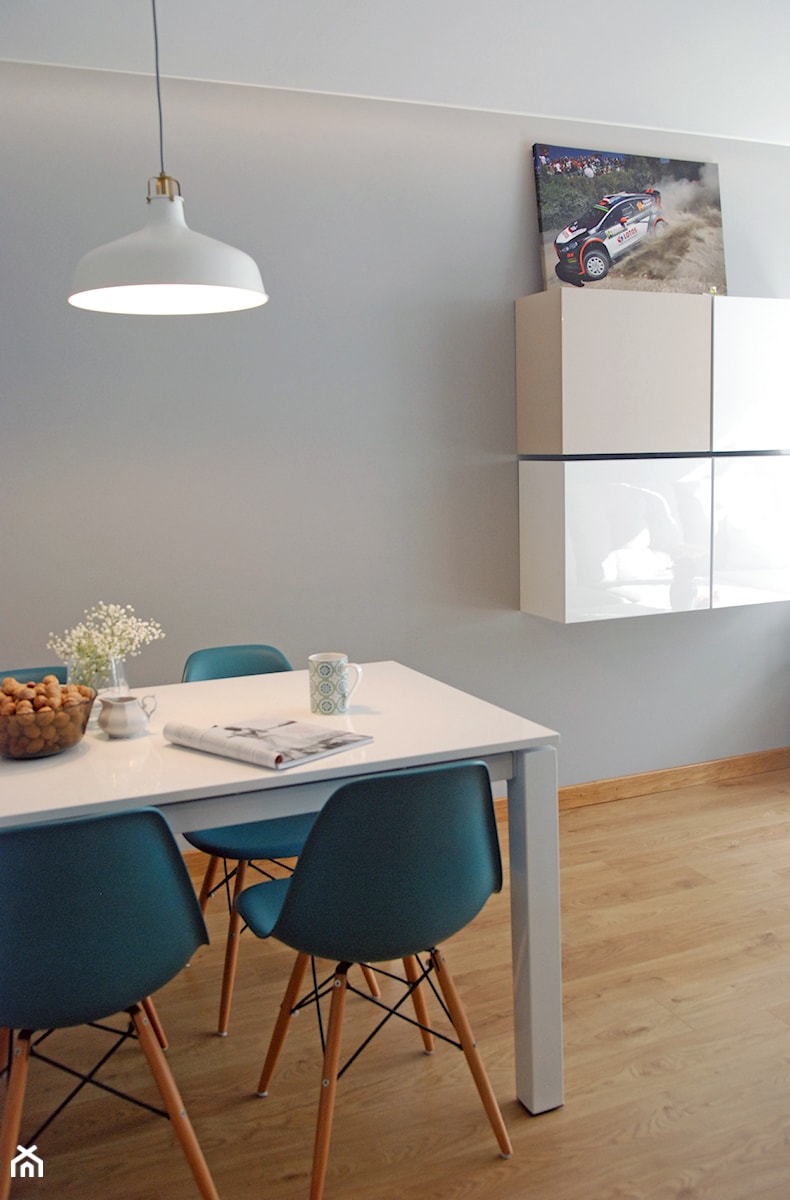 Mieszkanie Oleśnica 1 - Średnia szara jadalnia jako osobne pomieszczenie, styl nowoczesny - zdjęcie od Gago Home