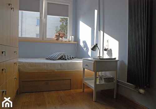 Mieszkanie Oleśnica 1 - Mała szara sypialnia, styl nowoczesny - zdjęcie od Gago Home