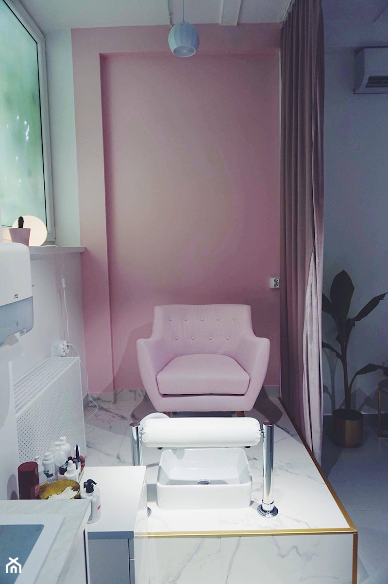 Salon manicure i pedicure na Powiślu - Wnętrza publiczne, styl nowoczesny - zdjęcie od Karina Urbańska interiors