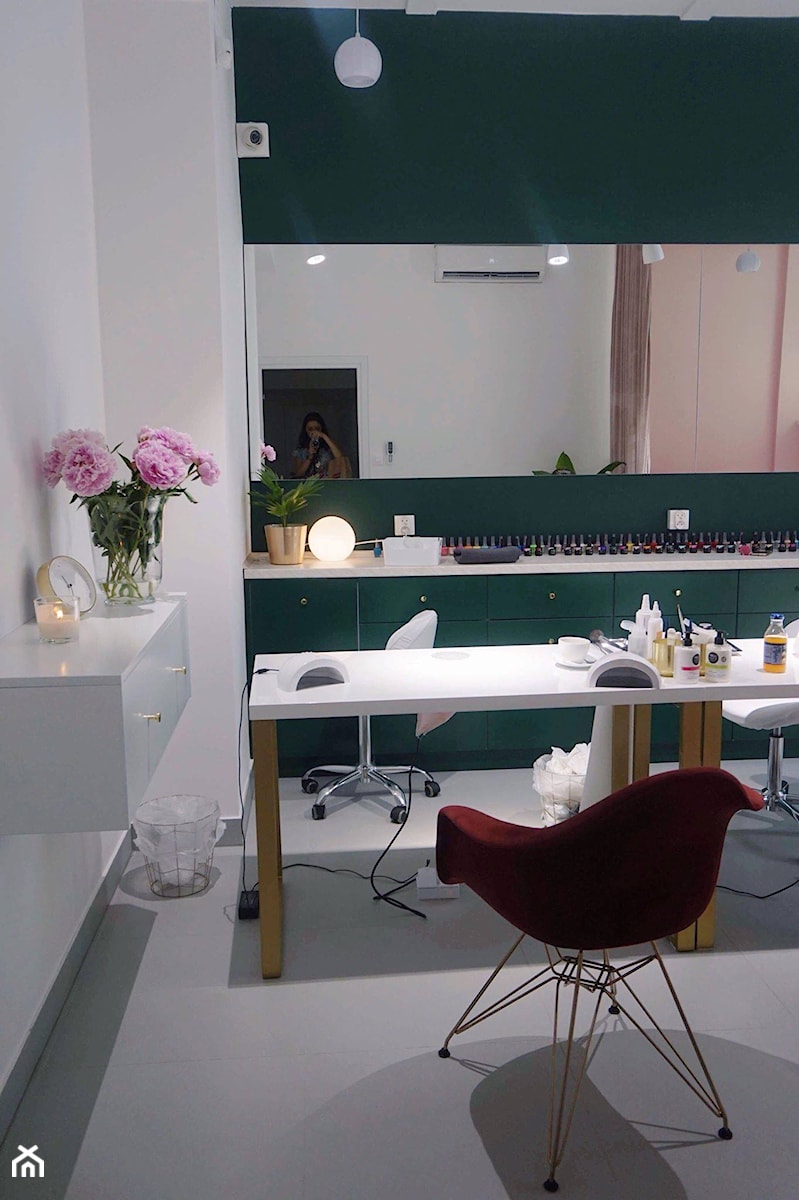 Salon manicure i pedicure na Powiślu - Wnętrza publiczne, styl nowoczesny - zdjęcie od Karina Urbańska interiors