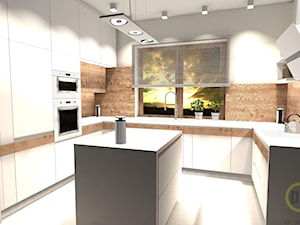 biel z drewnem - Średnia otwarta z kamiennym blatem biała z zabudowaną lodówką kuchnia w kształcie litery u z wyspą lub półwyspem z oknem, styl nowoczesny - zdjęcie od DW Wnętrza