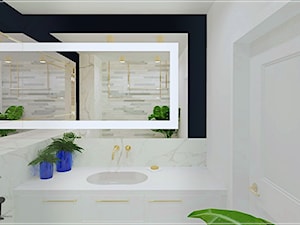 Dwupoziomowe mieszkanie w Rumi - Średnia na poddaszu bez okna z lustrem z punktowym oświetleniem łazienka, styl tradycyjny - zdjęcie od Beton i Drewno - Studio Projektowania Wnętrz