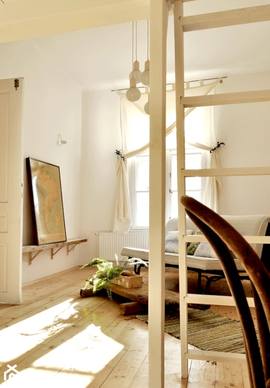 mieszkanie "ze śmieci" - Salon, styl skandynawski - zdjęcie od projekt i...