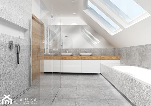 Wnętrze w domu jednorodzinnym 200m2 - Średnia na poddaszu z lustrem z dwoma umywalkami łazienka z oknem, styl nowoczesny - zdjęcie od zietarska.pl - pracownia projektowa