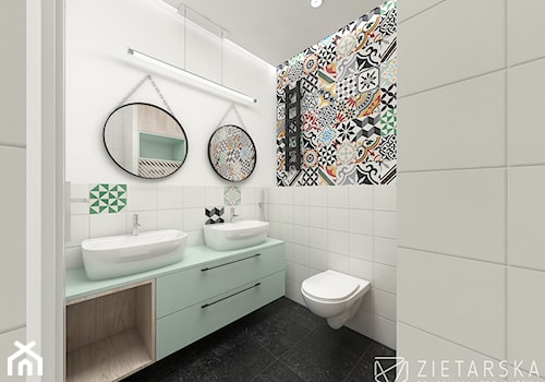 Łazienka patchwork - Mała na poddaszu bez okna z lustrem z dwoma umywalkami łazienka, styl skandynawski - zdjęcie od zietarska.pl - pracownia projektowa