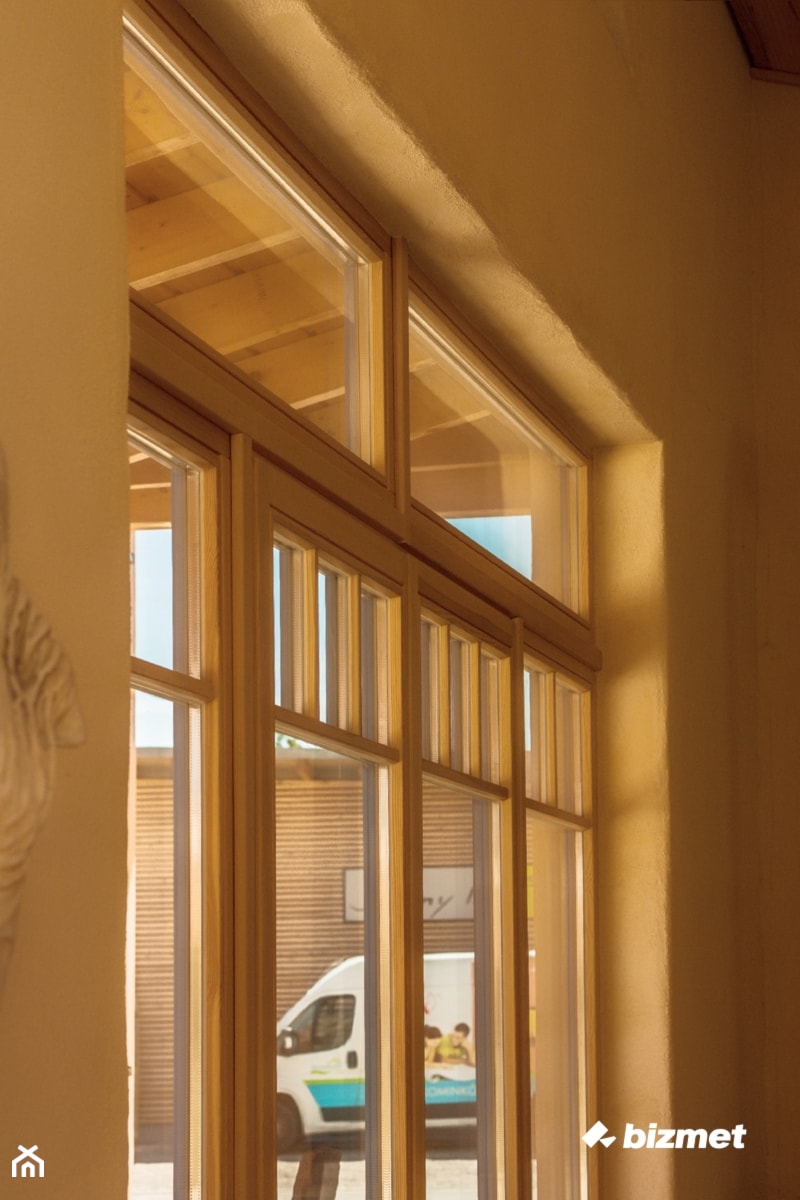 Stolarka drewniana - zdjęcie od bizmet - okna, drzwi, kominki, bramy