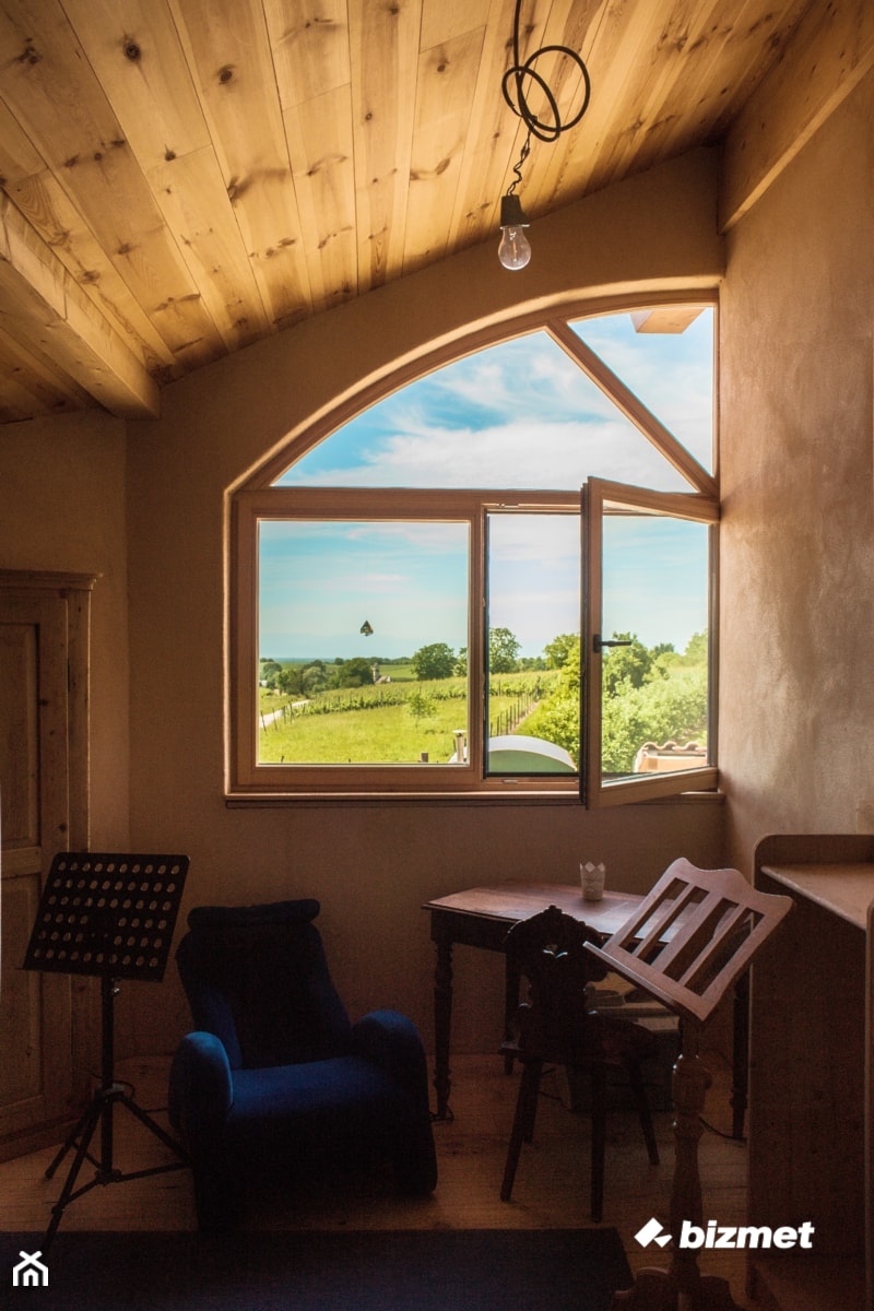 Nietypowa stolarka drewniana - zdjęcie od bizmet - okna, drzwi, kominki, bramy