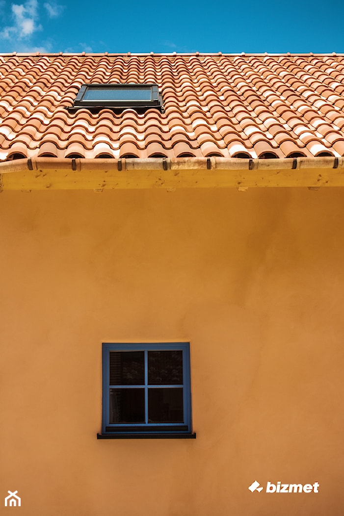 Stolarka drewniana i okno dachowe - zdjęcie od bizmet - okna, drzwi, kominki, bramy - Homebook