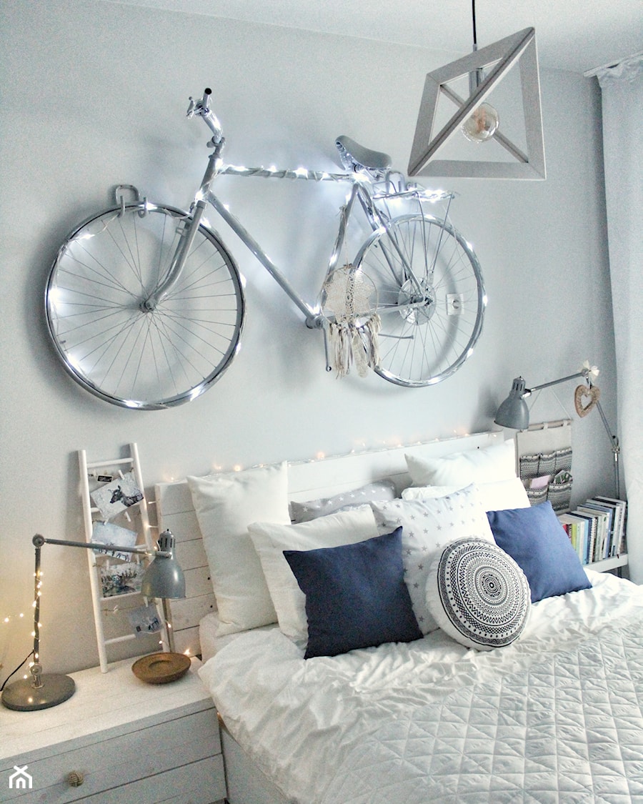 Bike on the wall :) - zdjęcie od Healthylifestyle_domi_