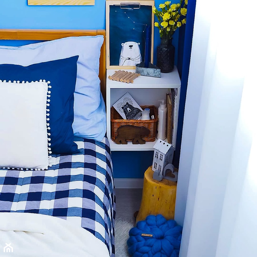 Sypialnia - Mała niebieska sypialnia - zdjęcie od angie.house