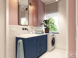 łazienka - Mała z pralką / suszarką z lustrem z punktowym oświetleniem łazienka z oknem, styl nowoczesny - zdjęcie od Biel Klaudyna