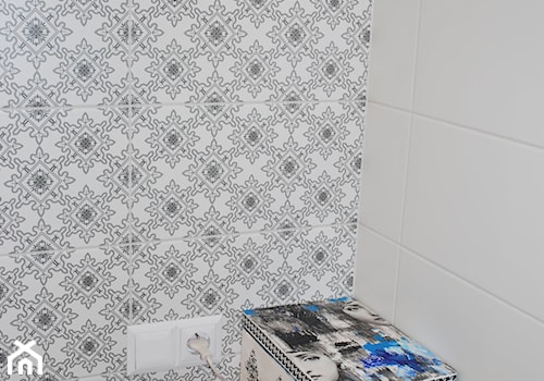 #KOLOROWEwnetrzeLEGRAND - Mała łazienka, styl nowoczesny - zdjęcie od Katjur