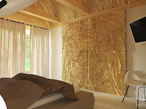 Sypialnia w domu z bali z rzeźbionymi przesównymi drzwiami do garderoby - zdjęcie od balhouse - projektowanie wnętrz