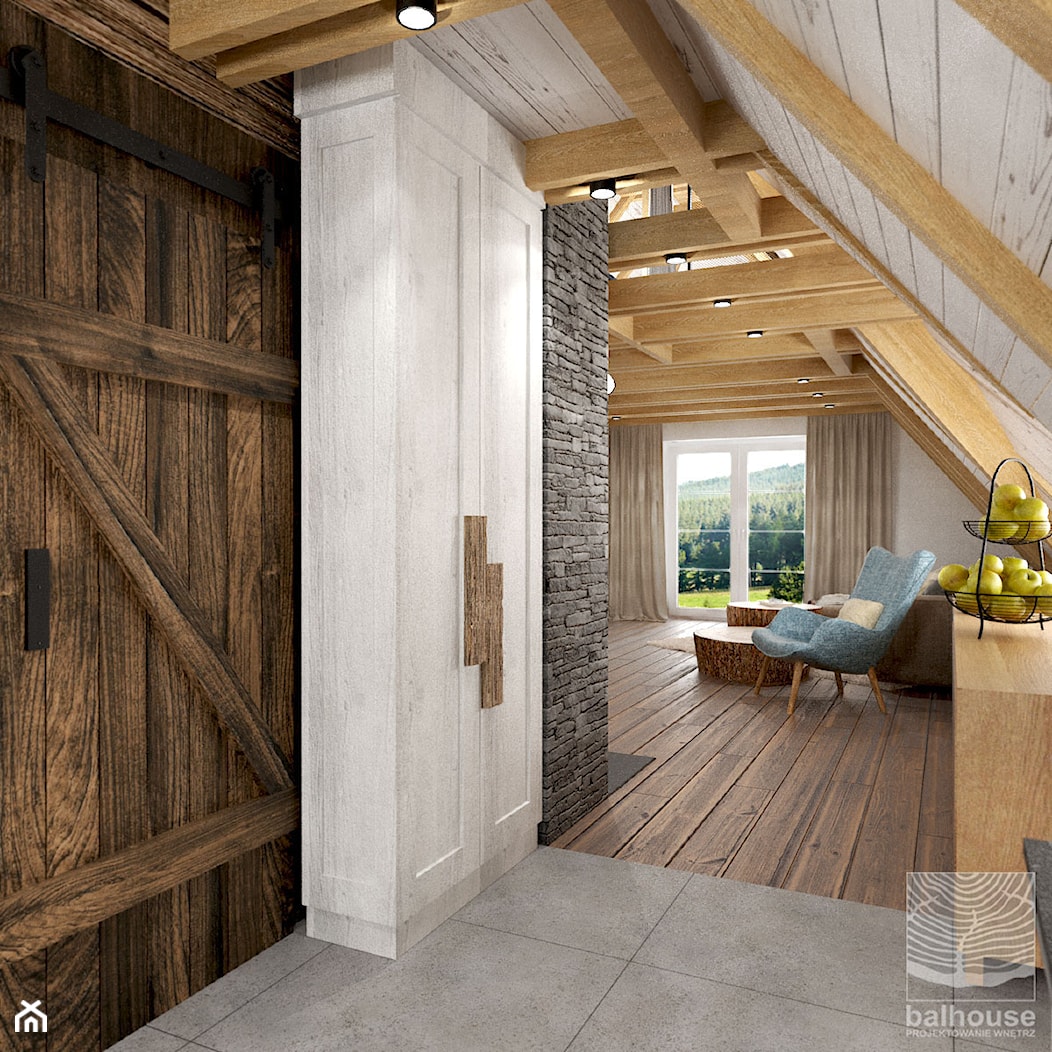 przepokój z aneksem kuchennym i klatką schodową na poddaszu drewnianego domku weekendwoego - zdjęcie od balhouse - projektowanie wnętrz - Homebook