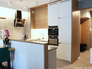 Apartament nad wodą, 90m2 - Kuchnia, styl nowoczesny - zdjęcie od Hokum Architekci