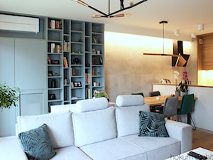 Apartament nad wodą, 90m2 - Salon, styl industrialny - zdjęcie od Hokum Architekci