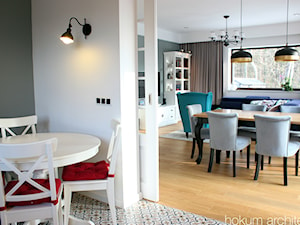 Dom w Zgierzu 150m2 - Średnia biała szara jadalnia w salonie, styl tradycyjny - zdjęcie od Hokum Architekci
